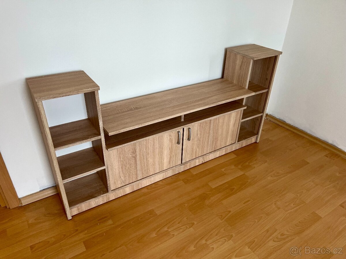 TV stolek