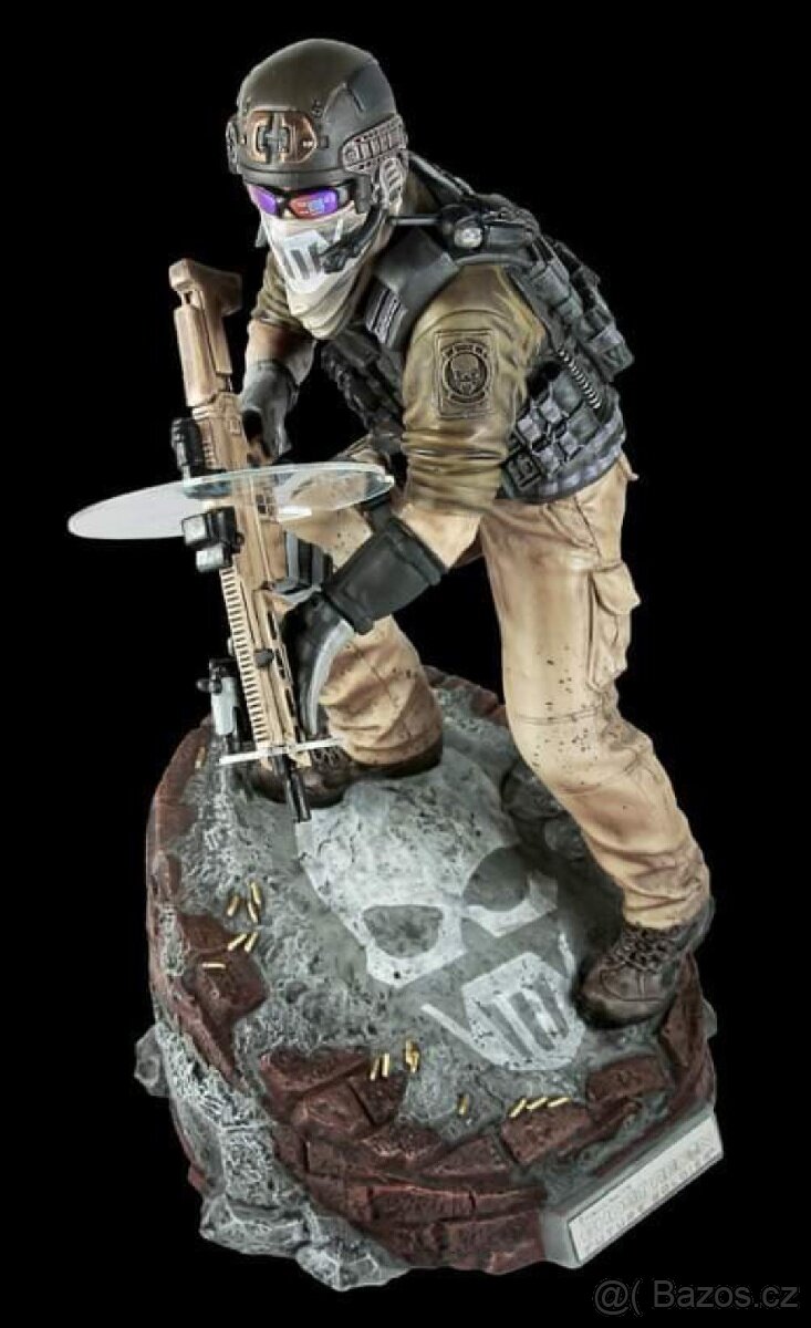 Ghost Recon Future Soldier statue