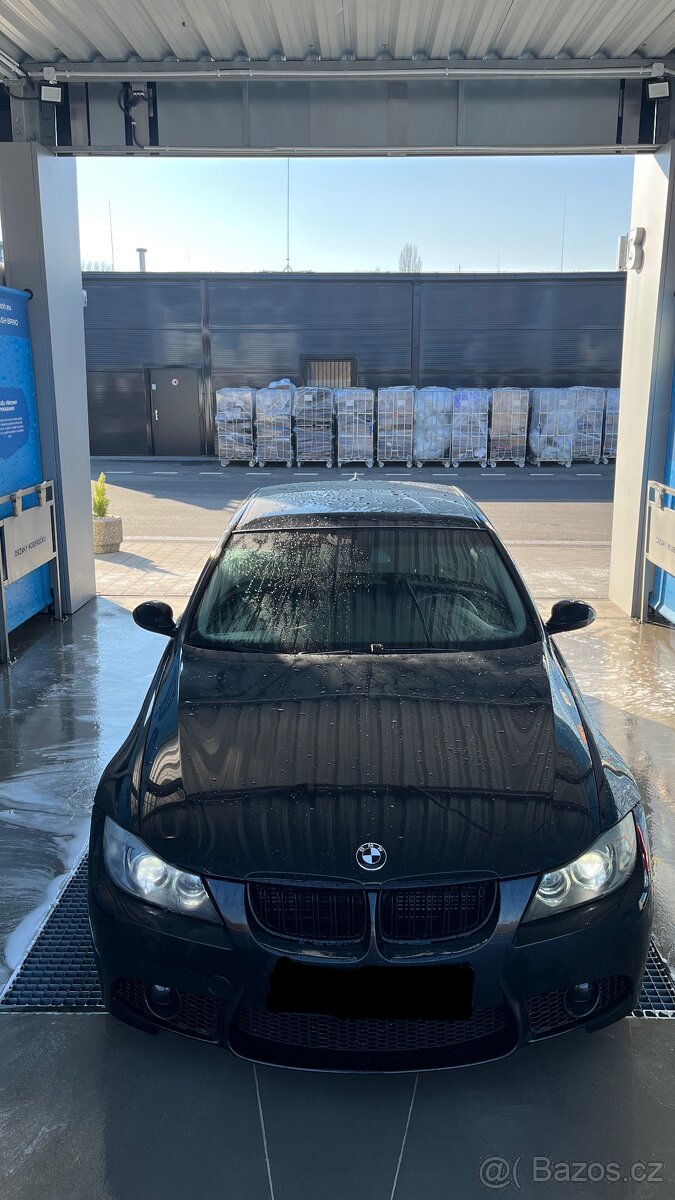 BMW E90