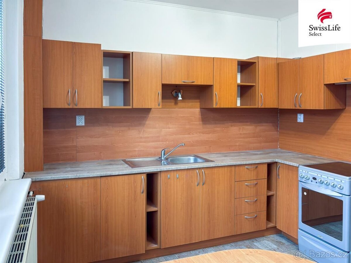 Pronájem bytu 3+1 72 m2, Lomnice