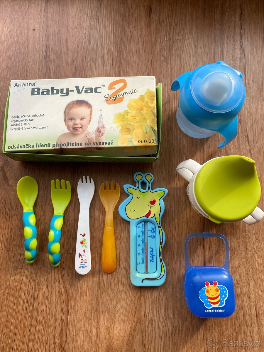 Odsávačka a věci pro miminko