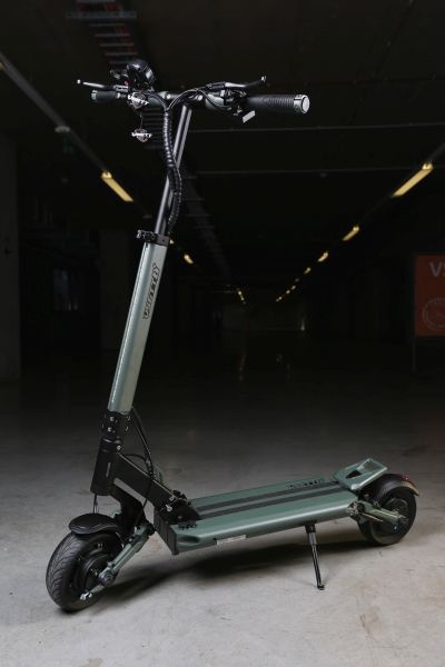 Elektro koloběžka Vsett 8+ 48V, 16Ah LG, 2x600W