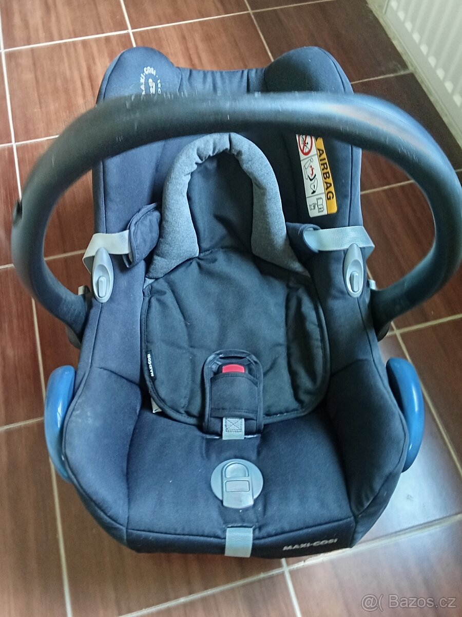 Autosedačka MAXI-COSI