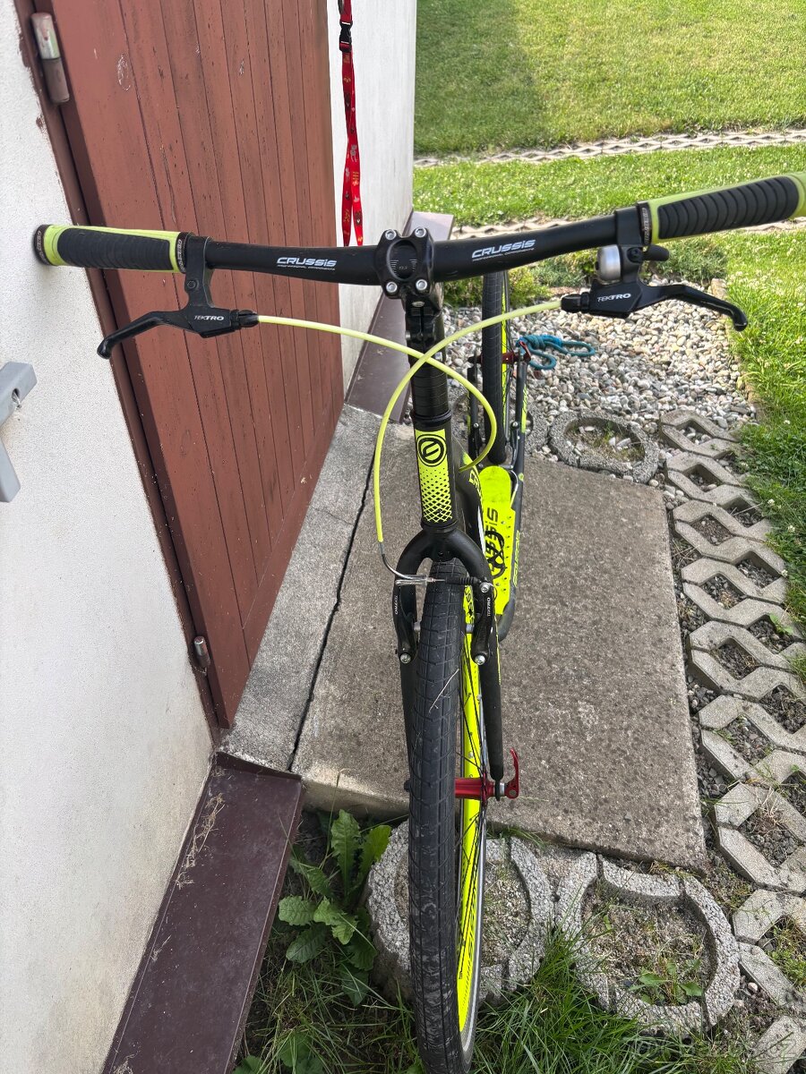Koloběžka Crussis Urban 4.2 černo-žlutá