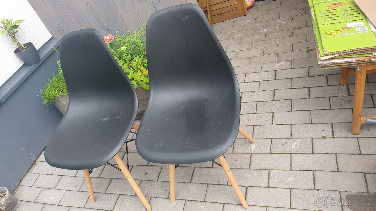 Židle plast / dřevo