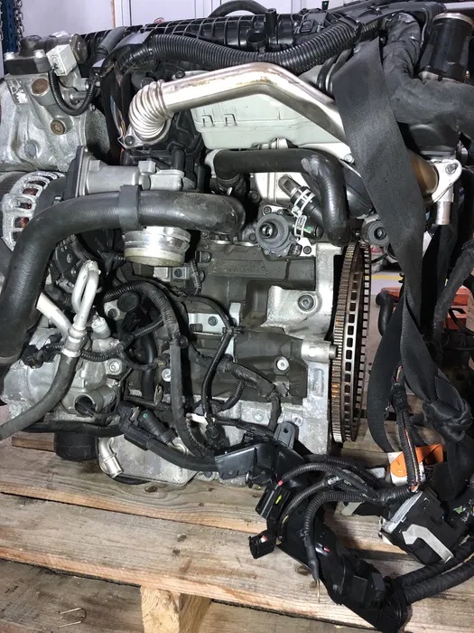 Kompletní motor Volvo 2.0D D4204T23 190 koní