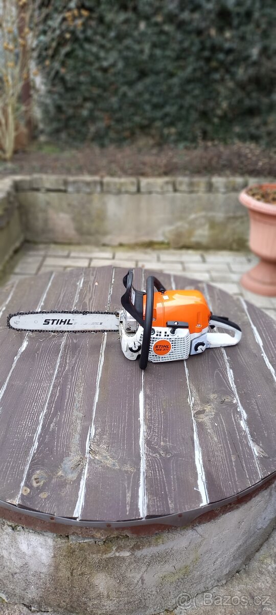 Motorová pila stihl