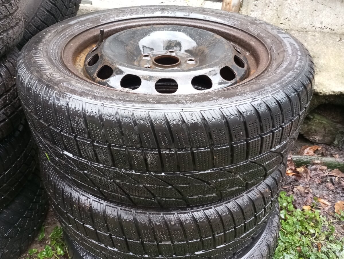 Kola Škoda Superb, Octavia