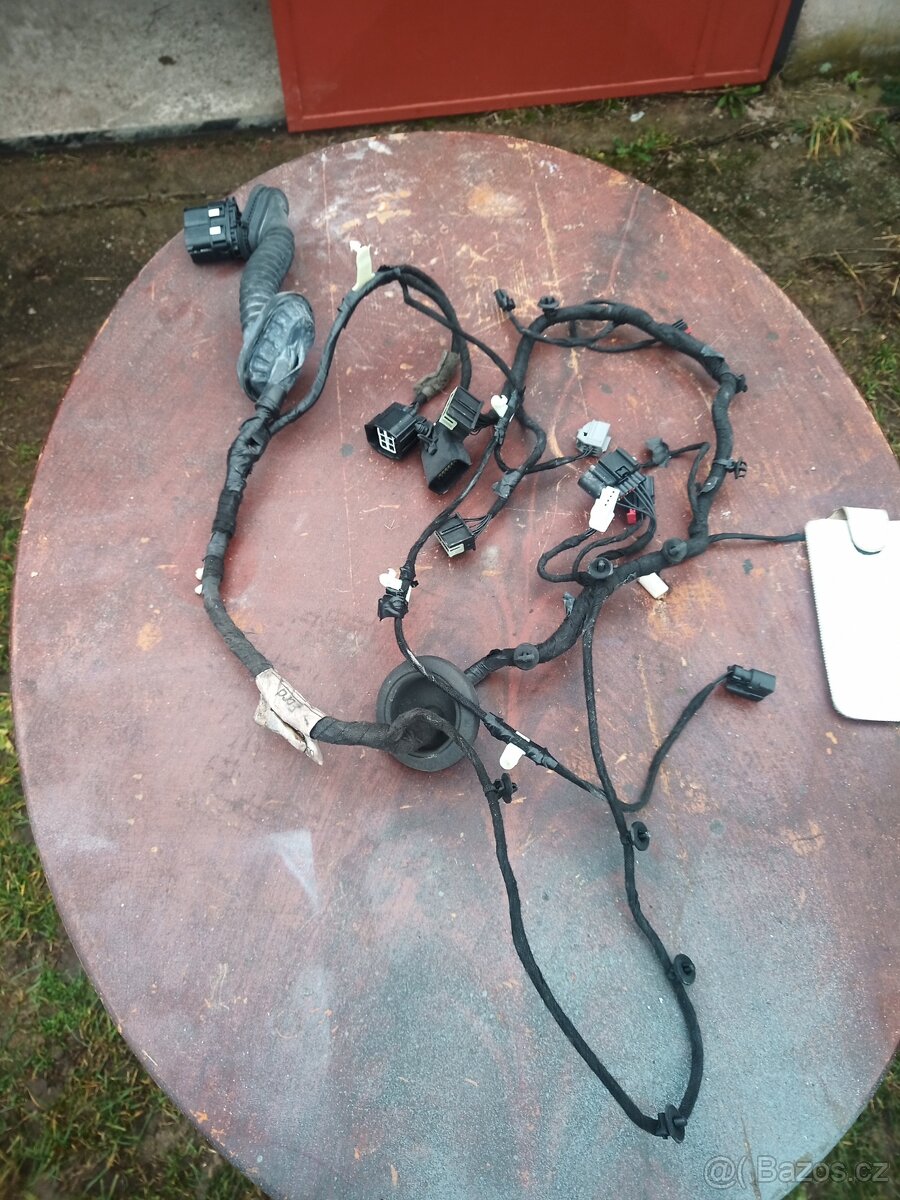 FORD MONDEO MK5 , MK V, elektrický svazek LP dveře