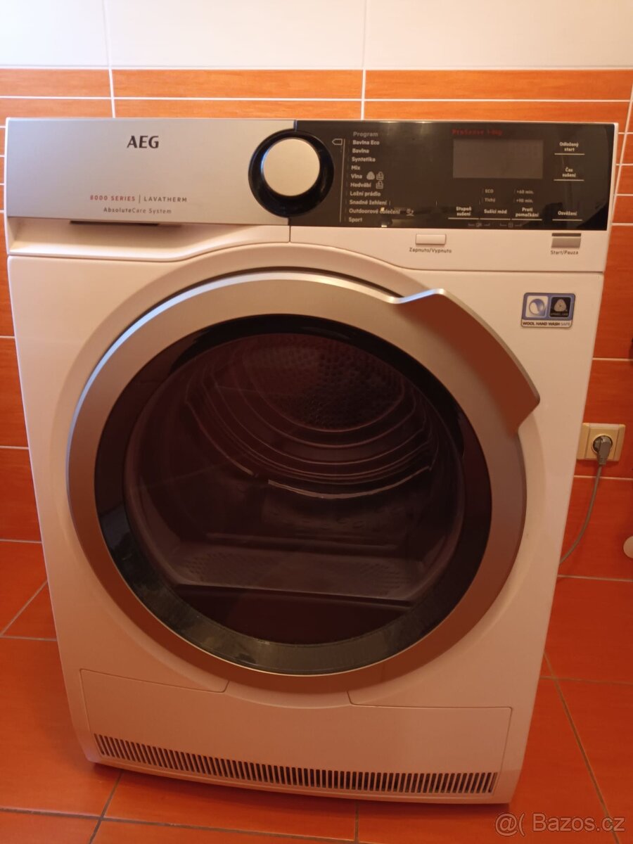 Sušička AEG 8000 series / Lavatherm T8DEE48SC