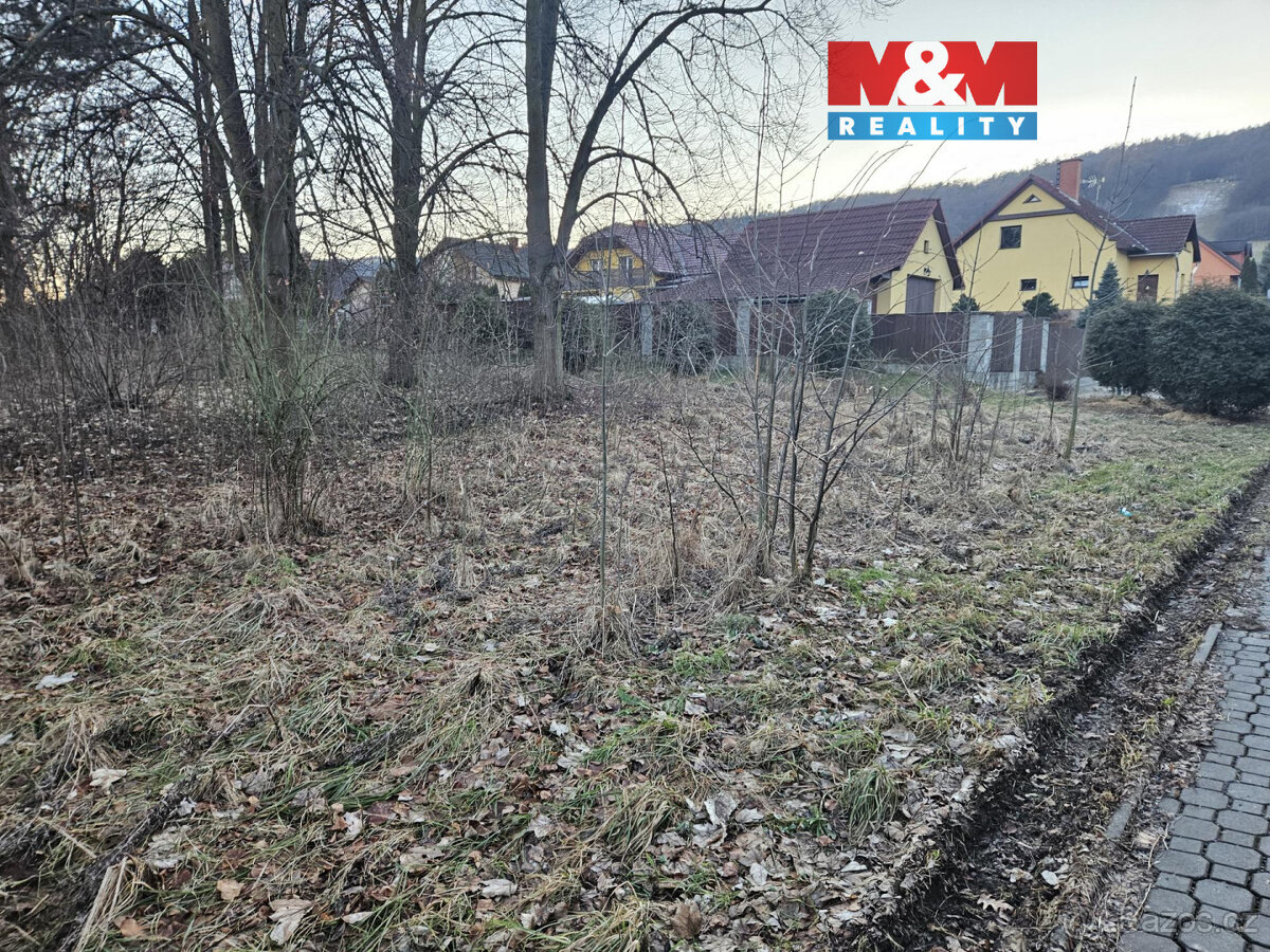 Prodej pole, 1439 m², Odry