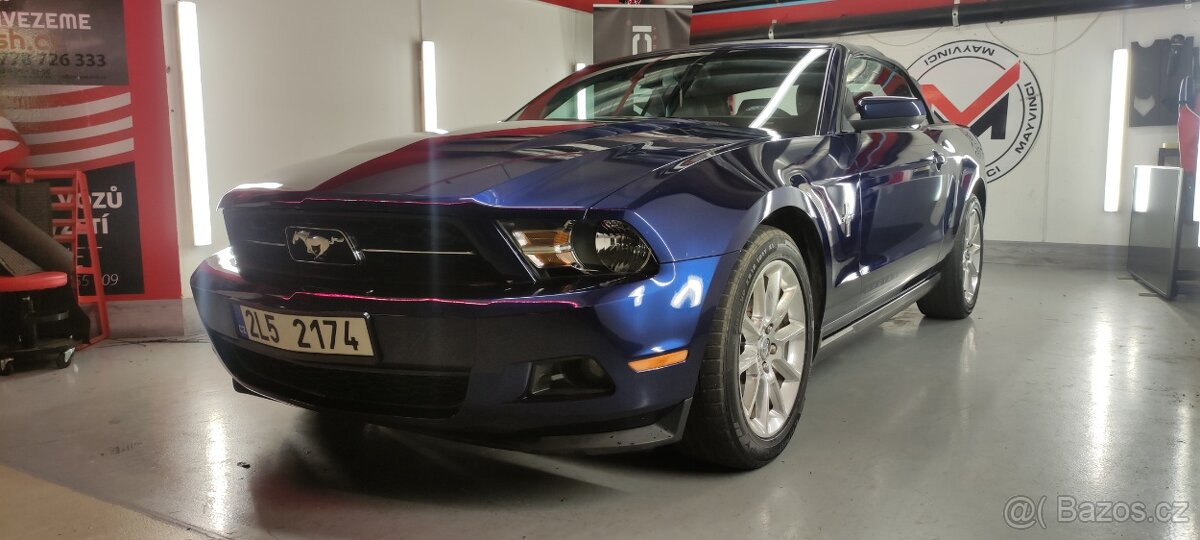 Ford Mustang 3.7 v6  227kw