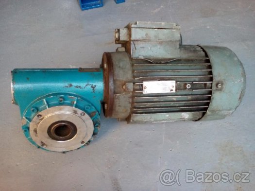 Elektromotor s převodovkou