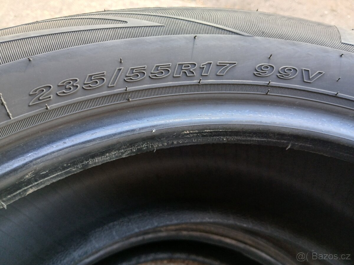 2ks letní pneu 235/55 r17