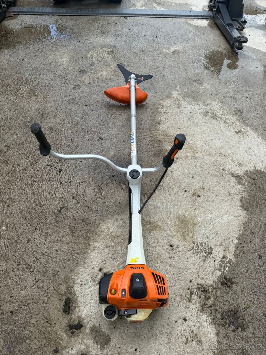 Profesionální křovinořez stihl fs560c