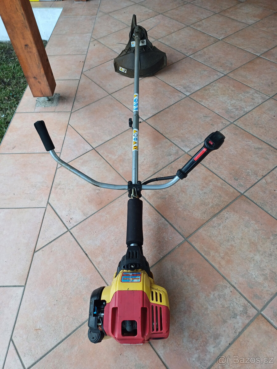 Motorový strunový vyžínač WOLF GARTEN