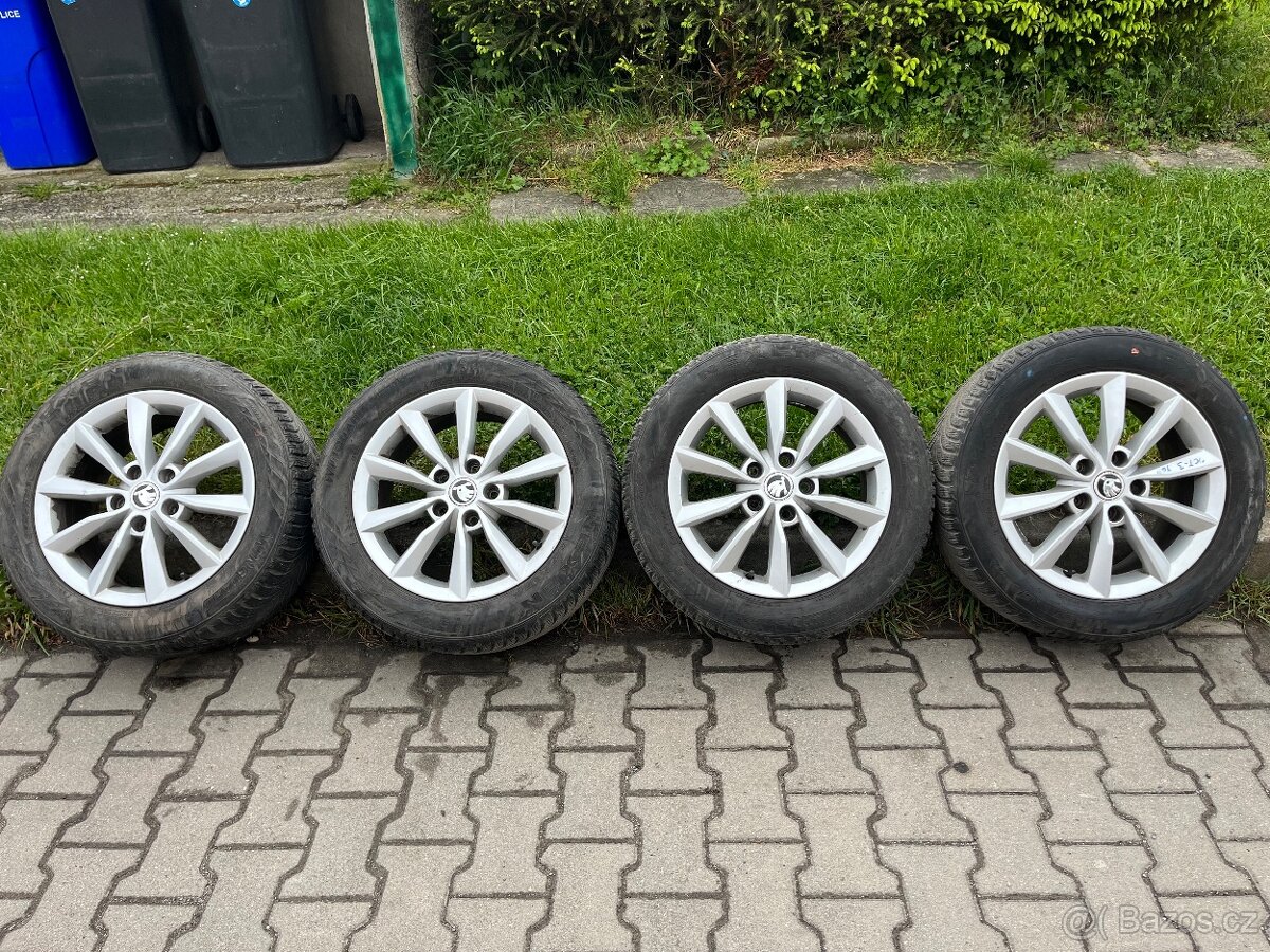 Octavia 3 alu kola 205/55R 16