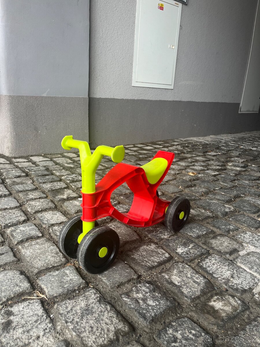 Dětské odrážeďo