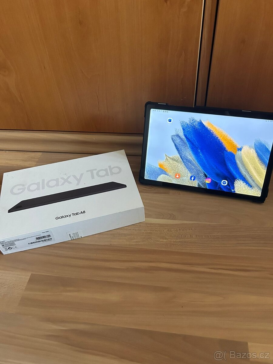 Samsung Galaxy Tab A8 v ZÁRUCE + obal + stylus FIXED