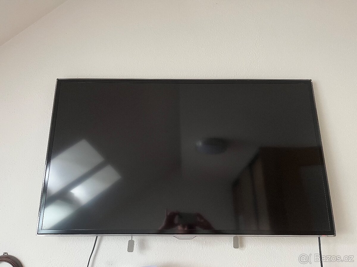 46" Samsung UE46ES5500