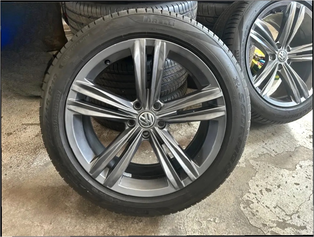 Alu kola VW Tiguan II, letní 19"+ samozalepovací pneu