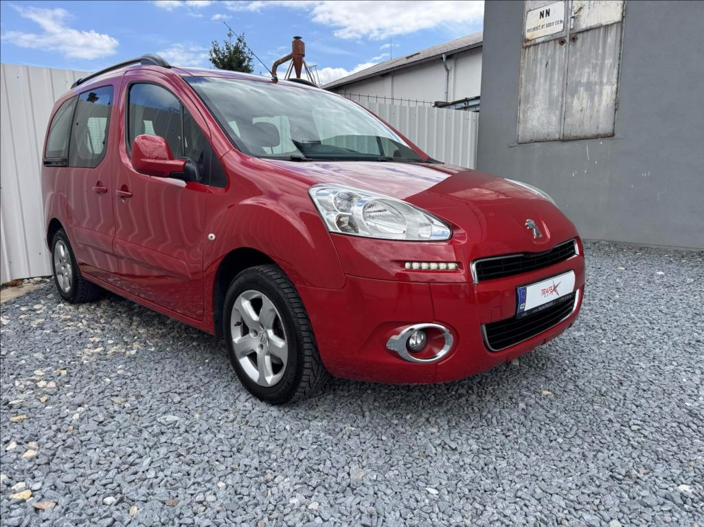 Peugeot Partner Tepee 1,6 BlueHDi,DPH,2.maj.,původČR