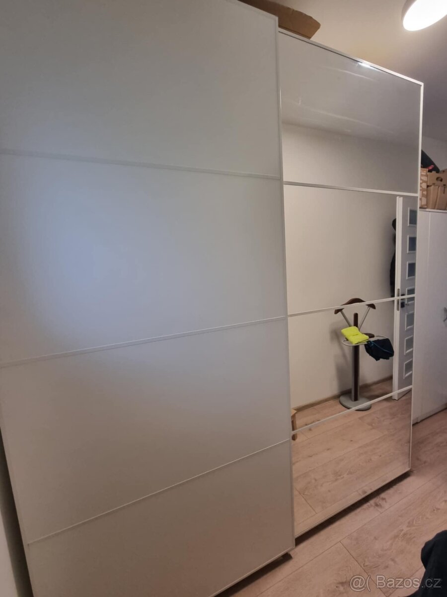 Skříň IKEA PAX 200 × 66 × 236 cm