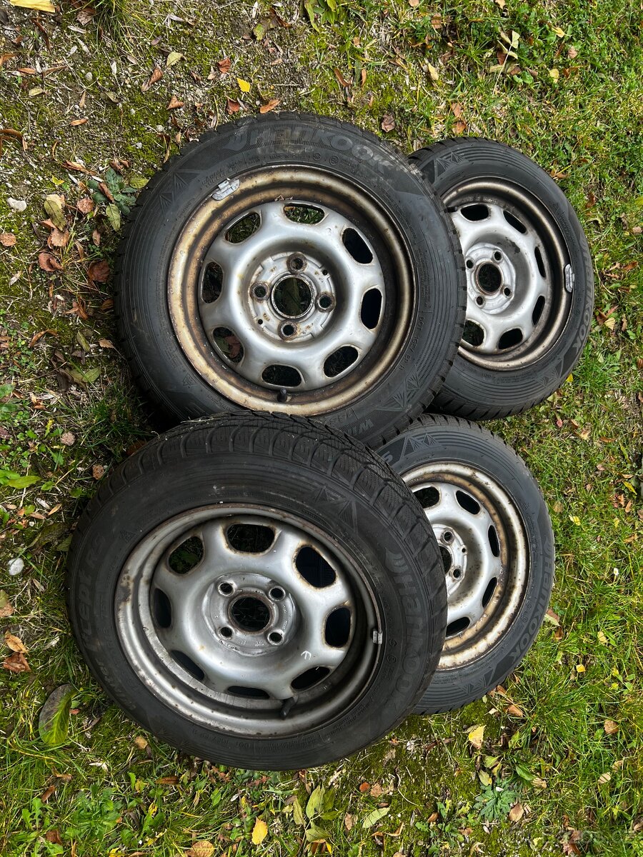 155/70 R13 75t zimní, disky 4x100