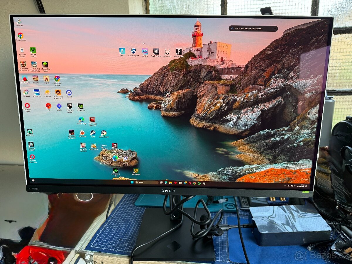 Omen Transcend 32
