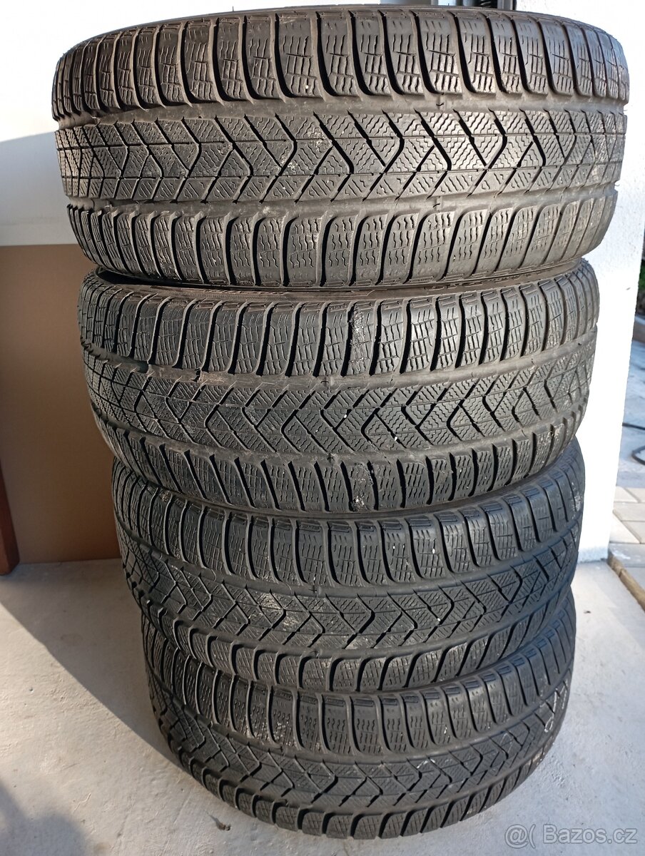 Zimní sada pneu 245/45/19 102V runflat