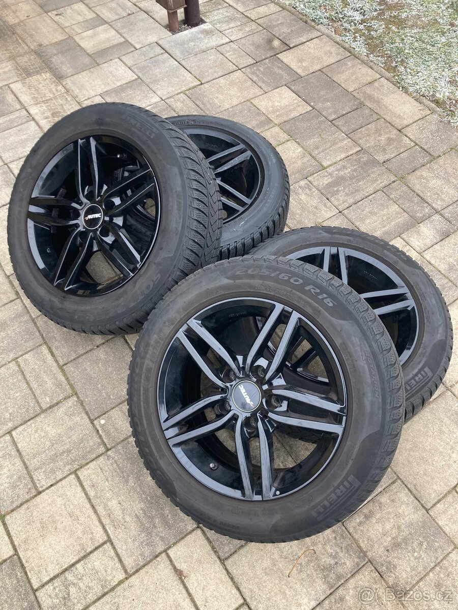 Atraktivní zimní alu sada Bmw, VW T5, pneu Pirelli, 5x120
