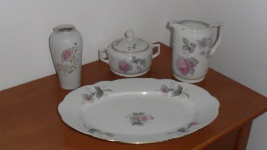 Mísa, cukřenka, konvička,váza