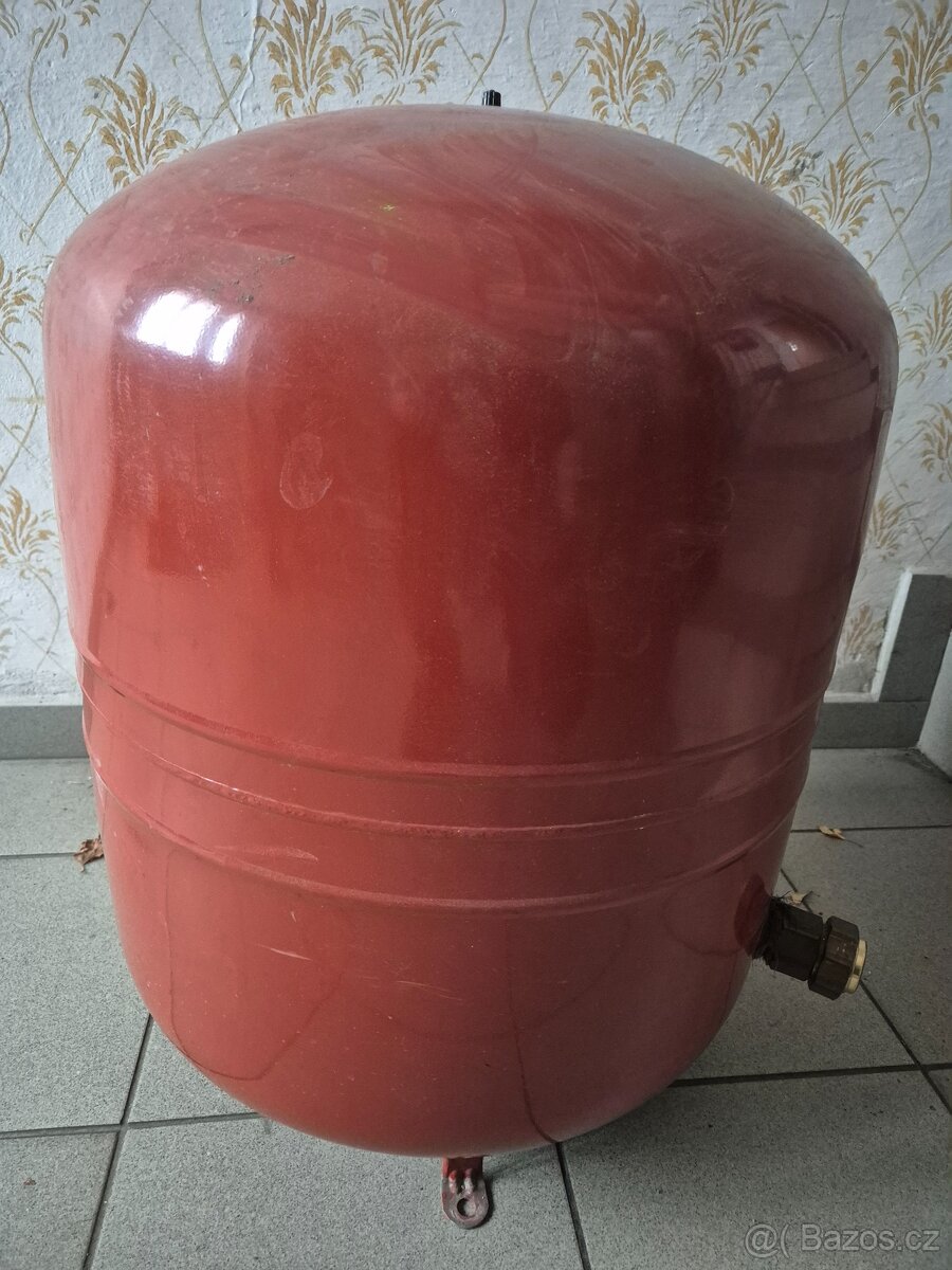 Expanzní nádoba 100l, Reflex