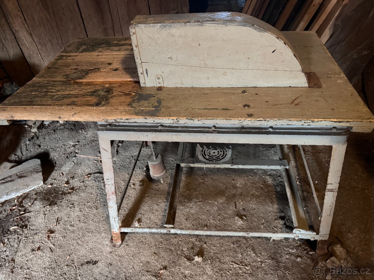 domácí cirkulárka