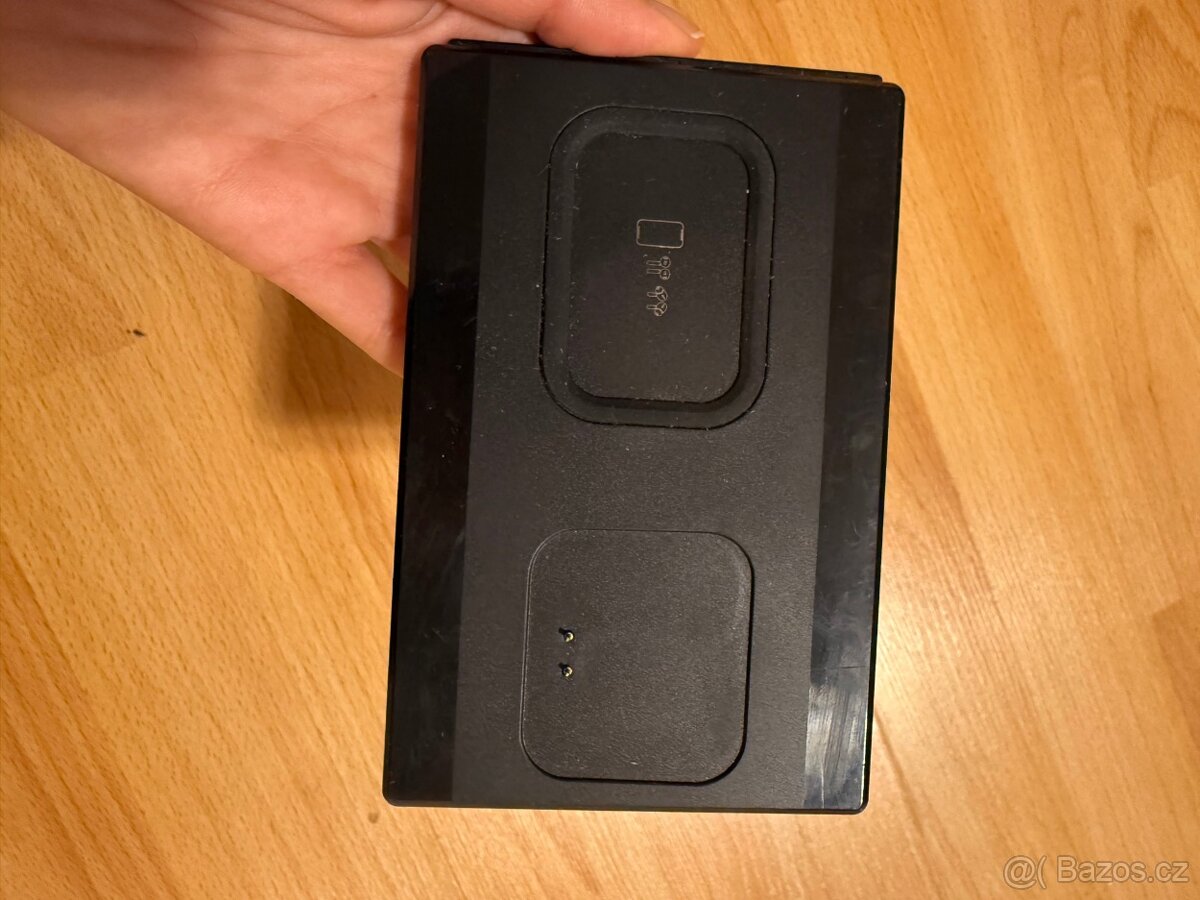 3-in-1 Bezdrátová Nabíjecí Stanice – Model EF C010 (10W)