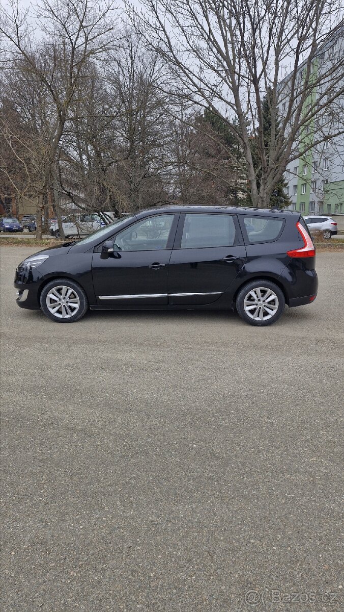 Renault Grand Scenic 2.0 nafta 2012 5 mist
