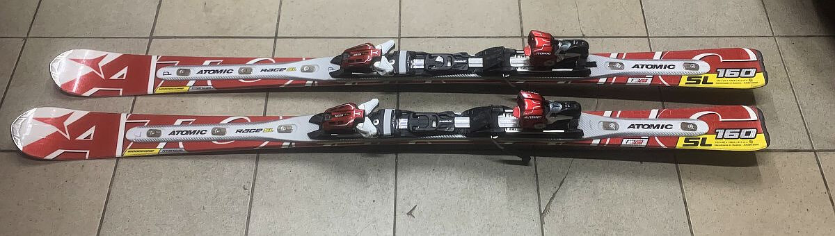 Prodám lyže Atomic Race SL 160 cm