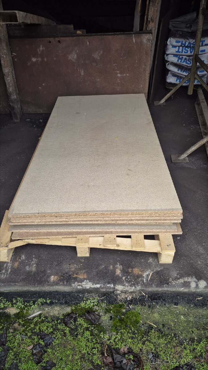 Drevotriskove desky 192x100 cm