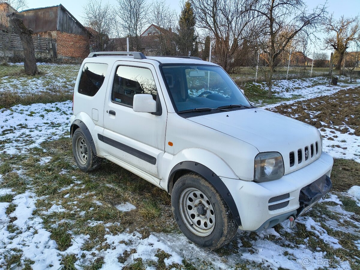 Suzuki Jimny 1,3, 63 kW, 2011