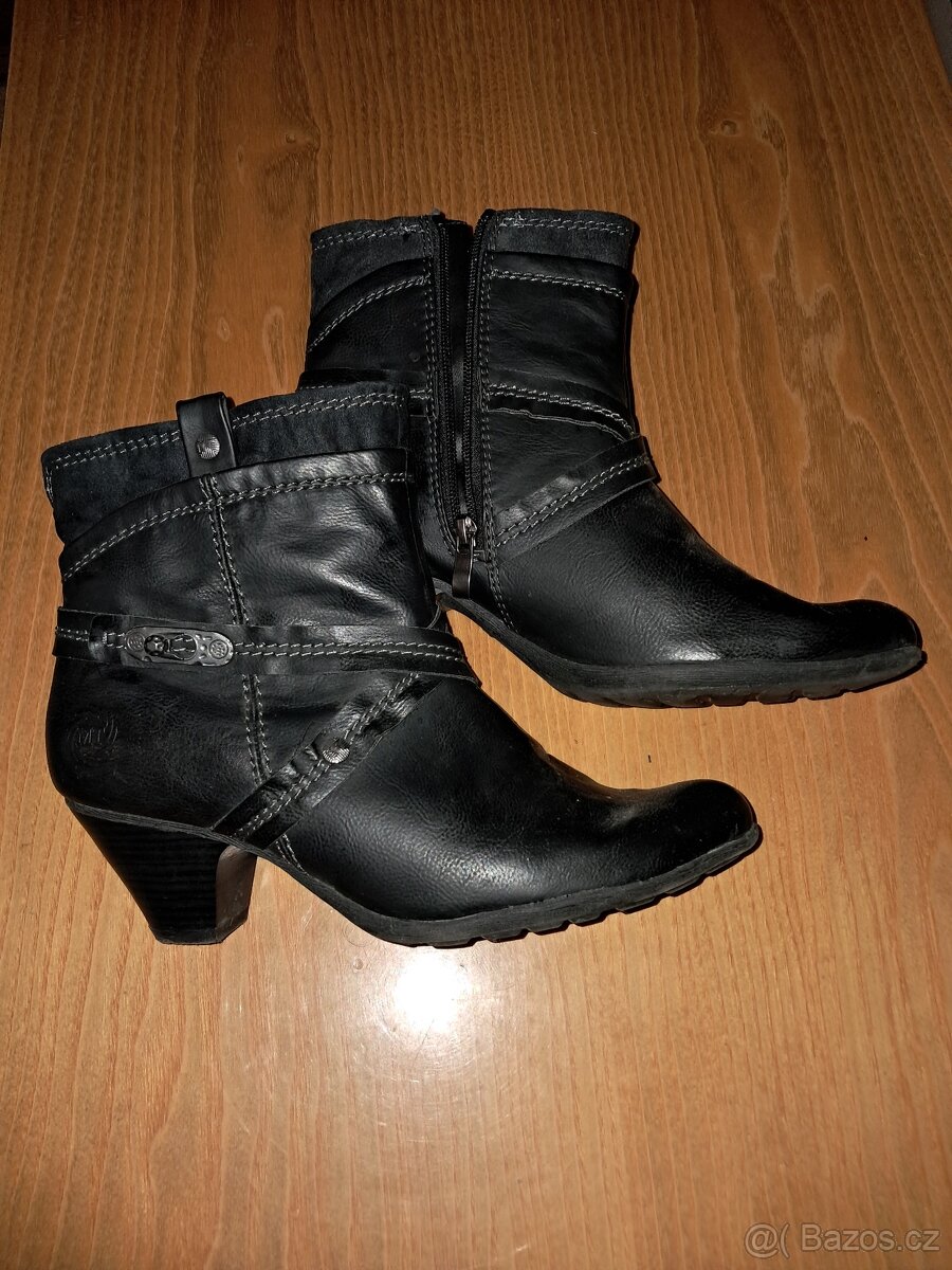 KOZAČKY vel. 42 umělá kůže
