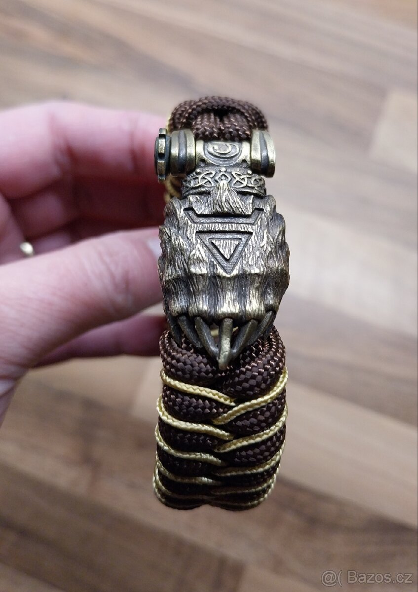 Paracord náramek