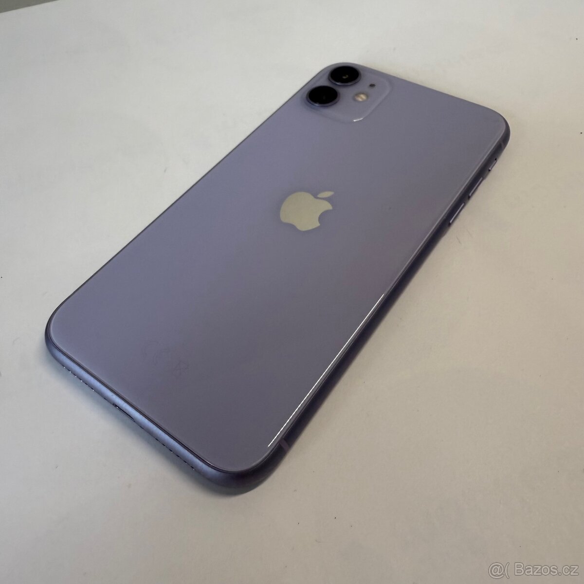 iPhone 11 128GB, fialový (12 měsíců záruka)