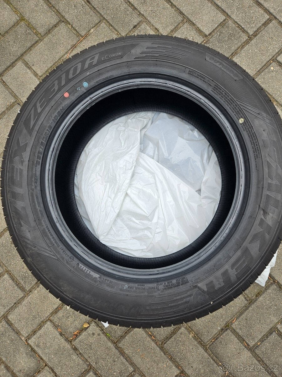 Prodám nové pneumatiky FALKEN