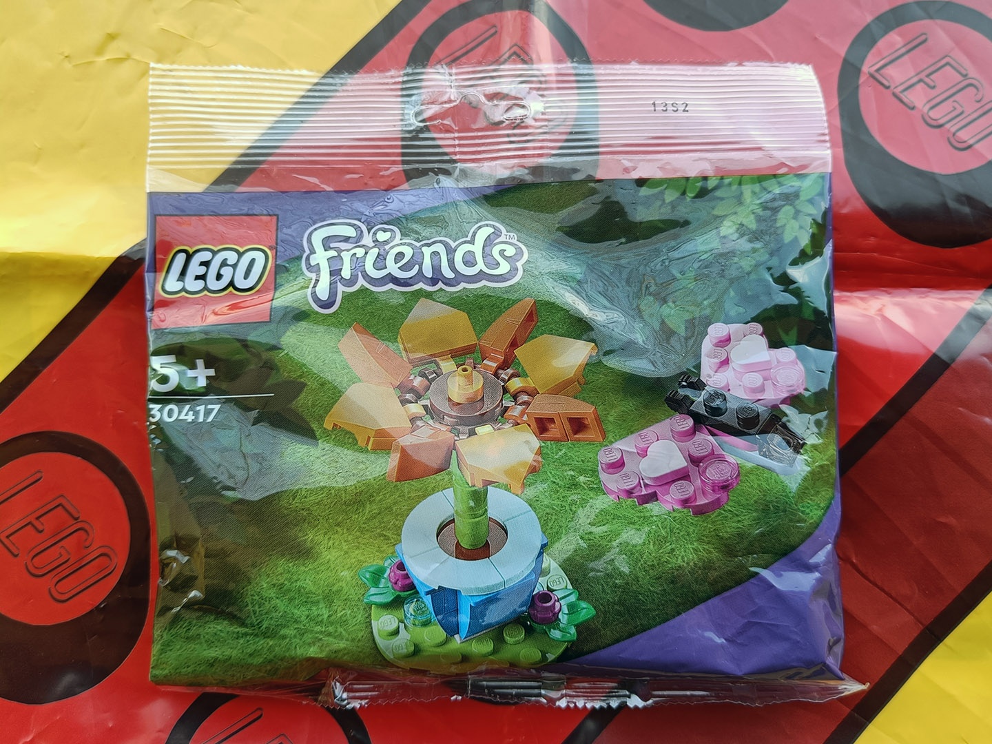 LEGO Friends 30417 Zahradní Květina a Motýl (polybag)