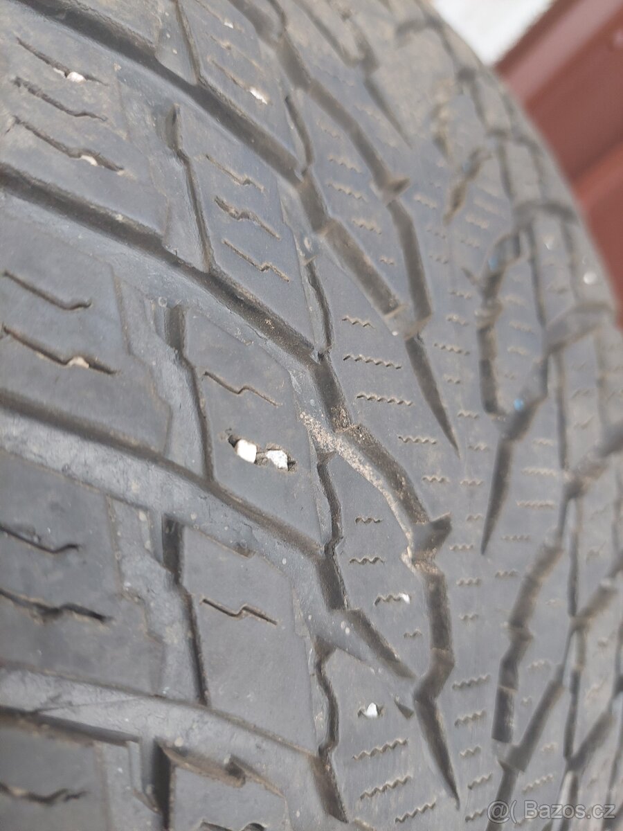 Zimni pneu Nokian 2 ks