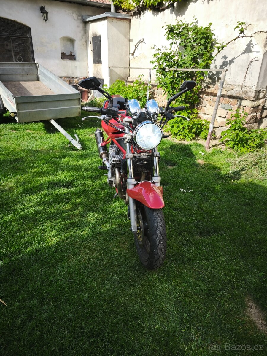 Suzuki Bandit 600 rv.1998