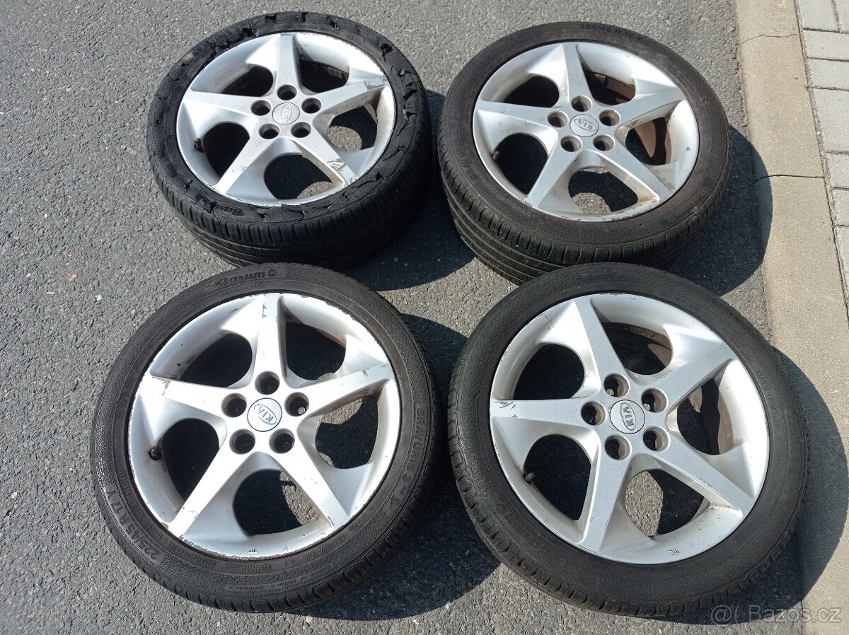 Kompletní letní al kola 17" originál Kia Ceed r.v. 2008