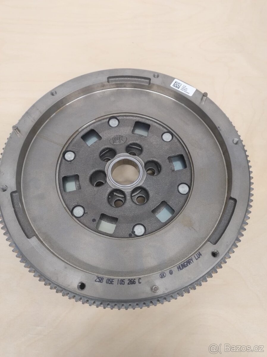 Dvoumotový setrvačník 1.5 TSI, nový originál