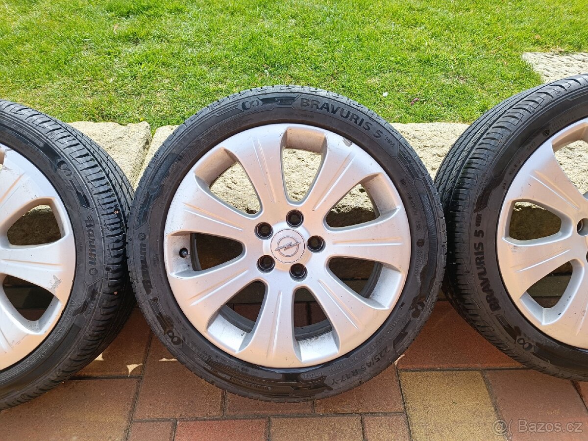 Originál kola Opel 17x7.0 ET 39 + letní pneu 7mm