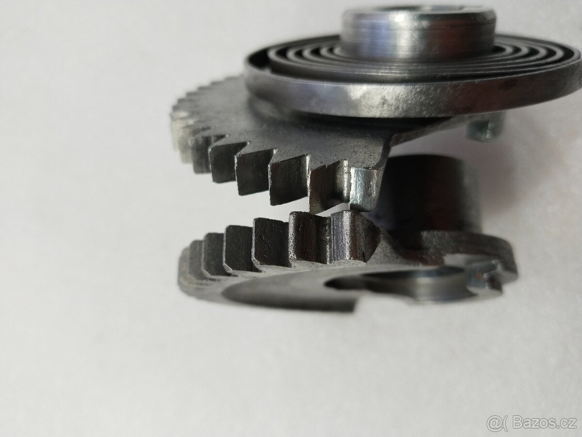 JAWA ČZ 125 175 250 STARTOVACÍ SEGMENT ORIGINÁL